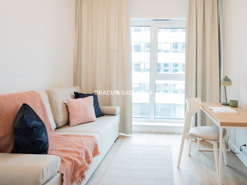 3 pokoje / Zabłocie