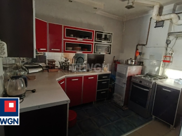 Przemków, mieszkanie 2 pokoje, 44,2 m2, sprzedam, cena 100 000 zł.  
  
Sprzedam mieszkanie w kamienicy w centrum Przemkowa.  
