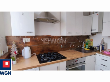 Polkowice, 3 pokoje, parter, 51 m2, 360000 zł sprzedam.  
  
Na sprzedaż trzypokojowe mieszkanie na parterze w IV piętrowym bud