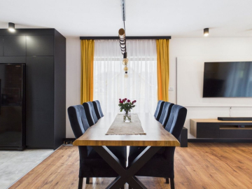 Składowice koło Lubina, DOM jednorodzinny, 3 pokoje + salon z kuchnią, 86 m2, działka 10 arów, cena 1 050 000 zł, sprzedam.  
 