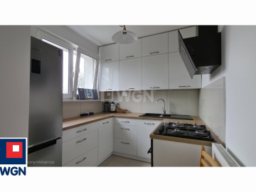 Nowa Sól, mieszkanie, wynajmę, 2 pokoje, 37,76 m2, 2000 zł miesięcznie.  
 
Mieszkanie dostępne od 05.2026, najem jokazjonalny.