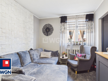 Przemków, mieszkanie, 58,27 m2, 4 pokoje, 3 piętro, cena 275 000 zł, sprzedam. 
 
Na sprzedaż funkcjonalne i zadbane mieszkanie