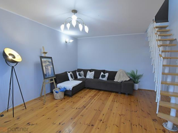 Dwupoziomowy Apartament w Zielonej Okolicy!