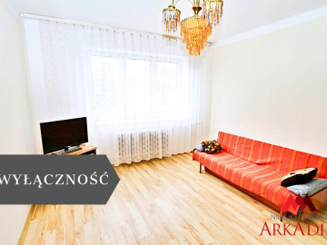 Na sprzedaż przestronne mieszkanie z garażem! 