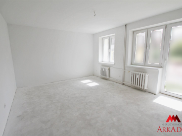 2-Pokojowe mieszkanie na terenie zamkniętym!