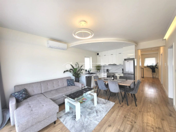 Nowoczesne mieszkanie z antresolą na wynajem długoterminowy - Szczyrk.  

 Zapraszam do wynajęcia wyjątkowego mieszkania o powi