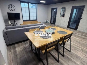 Mieszkanie 160 m² + biura + hala | parking 