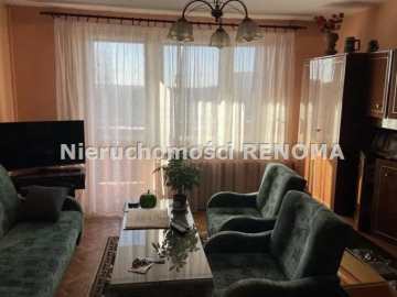 Na sprzedaż mieszkanie  49 metrowe, dwupokojowe położone w Jastrzębiu-Zdroju przy ul. Pomorskiej. 
Lokal usytuowany  na  IV pię