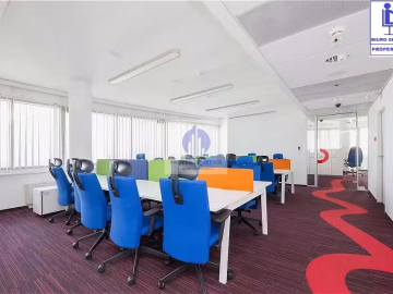 Śródmieście: biuro serwisowane na wynajem