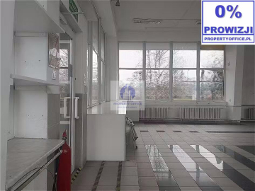 Włochy: lokal usługowo-biurowy na wynajem