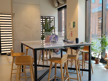 Praga Północ:biuro wirtualne