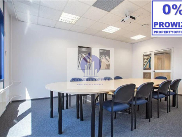 Włochy: lokal biurowy na wynajem