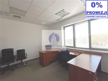 Włochy: lokal biurowy na wynajem