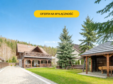 ATRAKCYJNY DOM w GÓRACH 
 
                     NIEDZICA  blisko Jeziora Czorsztyńskiego u podnóża TATR  
 
  Proponujemy do sp