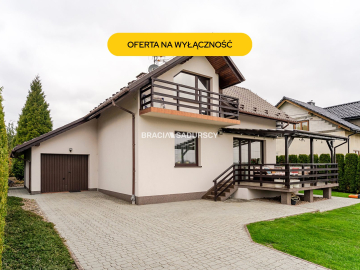 Zadbany dom na pięknej działce / potencjał 