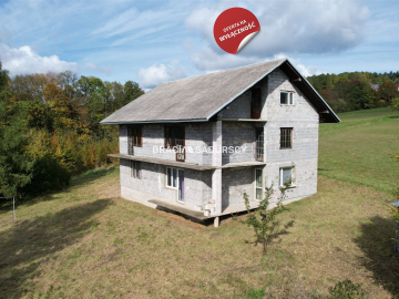 DOM 192 M2 STAN SUROWY 7 POKOI WIDOK RUPNIÓW