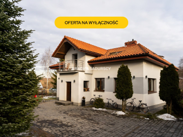 Krzyszkowice dom 260 m2 działka 18 arów