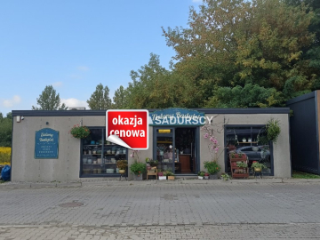 48 m² na Twój biznes przy Galerii ATUT - gotowy lokal handlowo-usługowy!   

 Na sprzedaż oferujemy lokal handlowo-usługowy o p