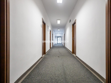 Bronowice, 217m2 biur + parking