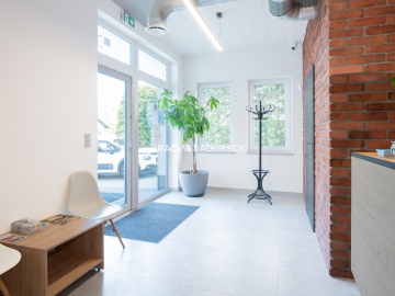  LOKAL DO WYNAJĘCIA PRZYCHODNIA-GABINET-SALON