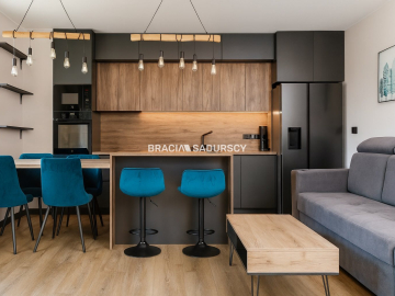 3 pok z ogródkiem w Modlnicy. 