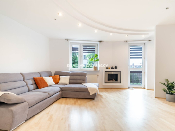 SŁONECZNE, ZADBANE 2-POKOJOWE, MIEJSCE PARKINGOWE