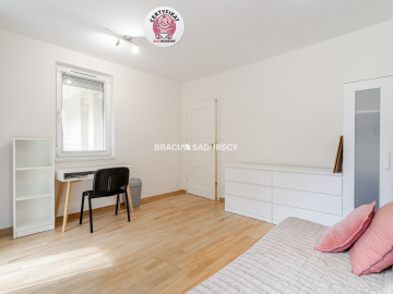 3 niezalezne pokoje / Obozowa / 3 balkony