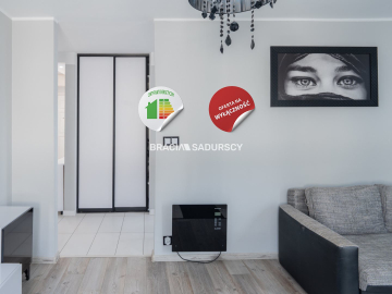 Sprzedam 2-pok/garaż/kom.lok/Górka Narodowa 42,8m2