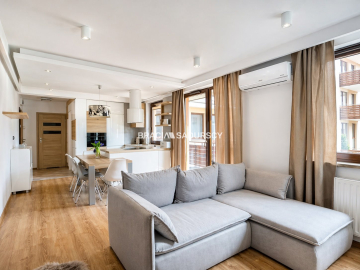 Piękne mieszkanie dwupokojowe, Grzegórzecka.