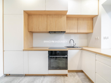 2 pokoje 49m2/serce nowej huty/cisza i spokój