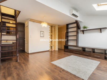 Starowiślna | centrum miasta | antresola 