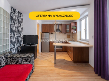 Na sprzedaż oferuję  mieszkanie  o powierzchni 40,23 m², zlokalizowane przy ul. Borkowskiej w Krakowie. 
Lokal położony jest na