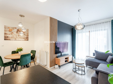 Osiedle FI, Podgórze, 3 pokoje z balkonem