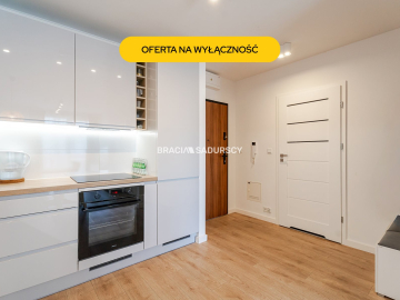 Super lokalizacja uczelnie 2 pokoje balkon tramwaj