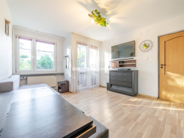 2 pokojowe ul Wesoła, Skawina