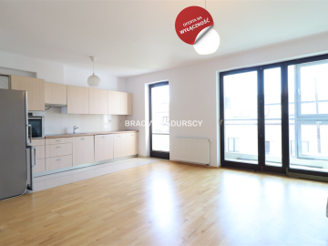 Przestronne 3-pokojowe mieszkanie z loggią oraz dwustanowiskowym miejscem parkingowym w podziemnym garażu, zlokalizowane w Star