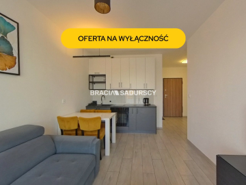 Dwa mieszkania, pełna prywatność i opcja na własny ogródek pod blokiem.    

  Wyobraź sobie nieruchomość, która pracuje na Two