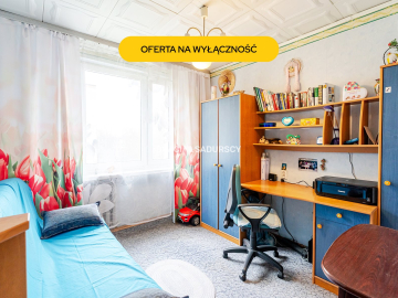 Bieńczyce, osiedle Strusia. 3 pokojowe mieszkanie o pow. 45,42 m 2 .            
          Mieszkanie do remontu, na  3  piętrz