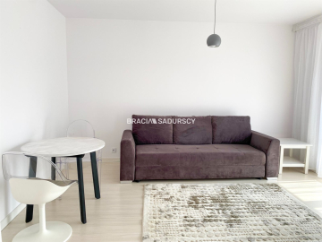 2 pokoje / osobna kuchnia / Przewóz – Płaszów