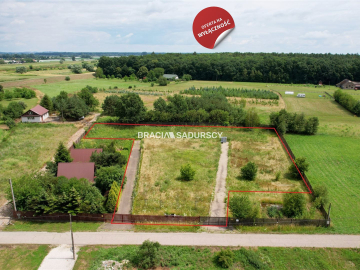 Działka budowlana w sielskim zakątku !