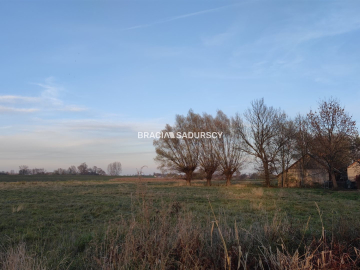 Działka budowlano-rolna o pow. 1900 m2