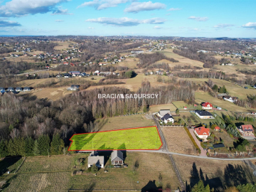 Działka z możliwościa podziału na mniejsze