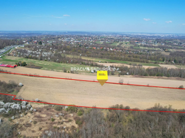 Działka komercyjna przy krajowej siódemce 