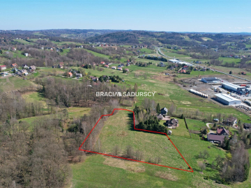 Widokowa działka budowlana w Głogoczowie