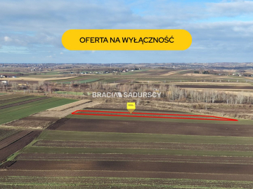 Działka rolna o pow. 41 ar. w Krakowie.  
Przedmiotem oferty jest nieruchomość gruntowa niezabudowana o nr ew.  44  położona w 