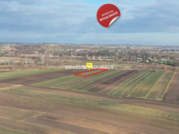 Działka budowlana o pow. 31 ar. w Krakowie.  
Przedmiotem oferty jest nieruchomość gruntowa niezabudowana o nr ew.  50  położon