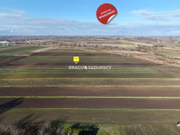 Działka budowlana o pow. 53 ar. w Krakowie.  
Przedmiotem oferty jest nieruchomość gruntowa niezabudowana o nr ew.  54/2  położ