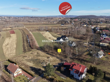 DZIAŁKA BUDOWLANA 9 ARÓW JEZIORZANY UZBROJONA