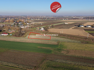 Działka rolna o pow. 26 arów w Krakowie - Nowej Hucie   
 
Przedmiotem oferty jest działka o nr  293  położona w obrębie  NH-22