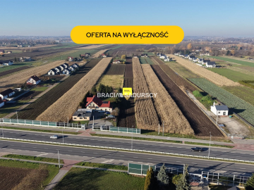 Działka budowlana o pow. 23 arów w Krakowie - Nowej Hucie   
 
Przedmiotem oferty jest działka o nr  323/2    położona w obrębi